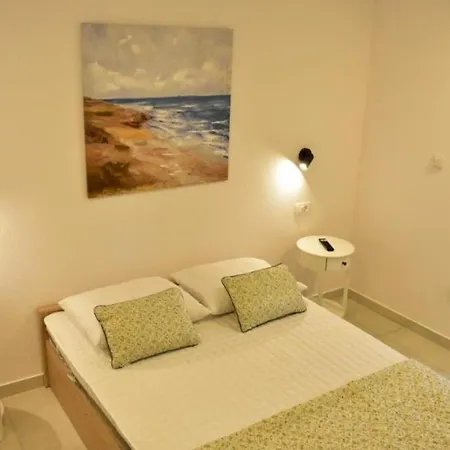Apartment Bire